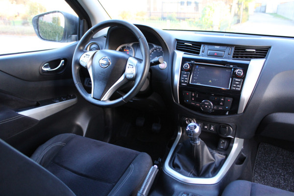 Nissan Navara NP300 2.3 dCi 120KW E6 4WD N-Connecta King Cab ✓ 3500KG trekhaak ✓ Road Ranger koffer ✓ 4x4