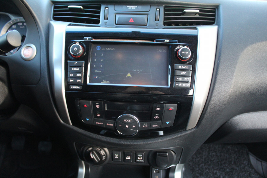 Nissan Navara NP300 2.3 dCi 120KW E6 4WD N-Connecta King Cab ✓ 3500KG trekhaak ✓ Road Ranger koffer ✓ 4x4