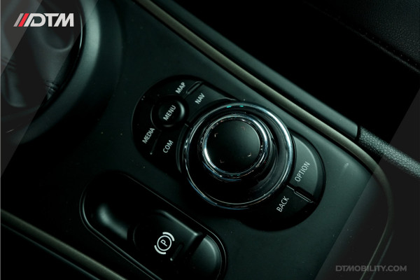 MINI Countryman 2.0 Cooper SE ALL4 Chili | Panoramadak | Sfeerverlichting | Camera