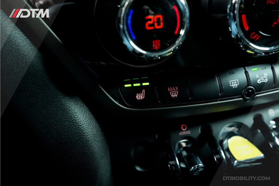 MINI Countryman 2.0 Cooper SE ALL4 Chili | Panoramadak | Sfeerverlichting | Camera