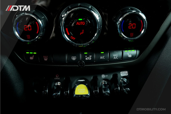 MINI Countryman 2.0 Cooper SE ALL4 Chili | Panoramadak | Sfeerverlichting | Camera