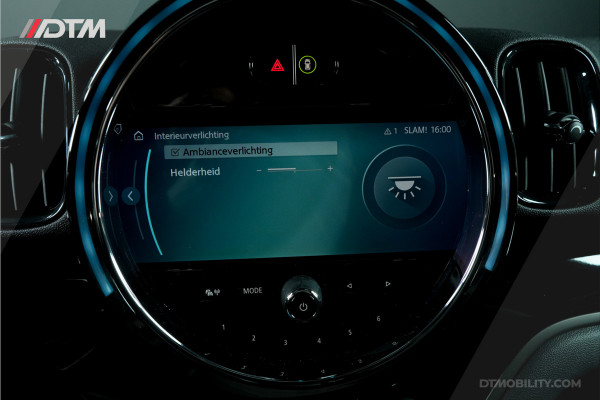 MINI Countryman 2.0 Cooper SE ALL4 Chili | Panoramadak | Sfeerverlichting | Camera