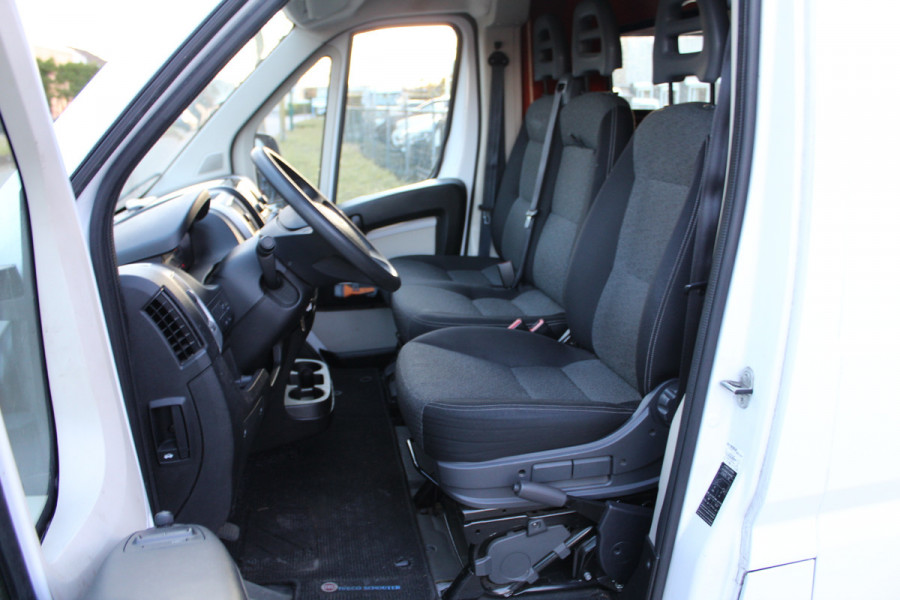 Fiat Ducato 35H 3.0 Natural Power L2H2 ✓ 3000KG trekgewicht ✓ 3-zits ✓ airco ✓ camera