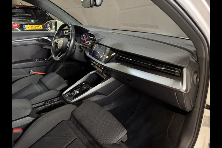 Audi A3 Limousine 35 TFSI 150PK Business Edition Automaat | Nieuw model | Afn. trekhaak | Virtual | Full LED