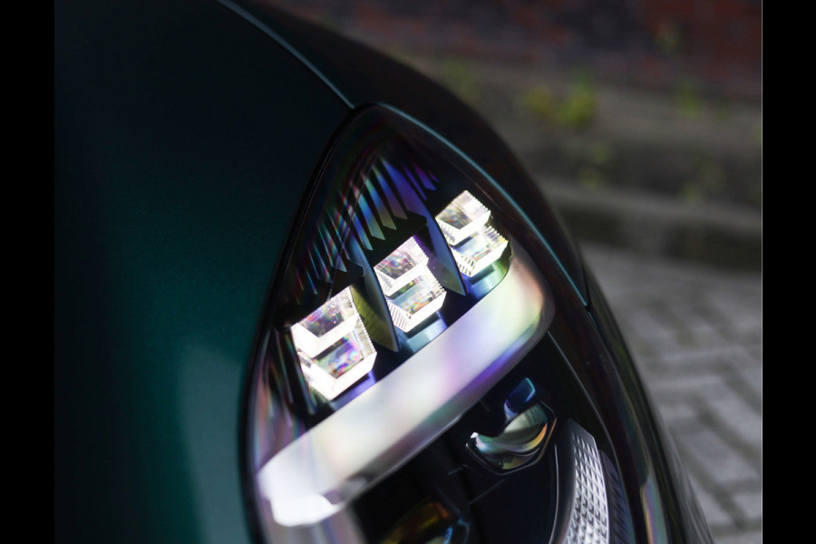 Aston Martin Vantage V8 | Malachite Green