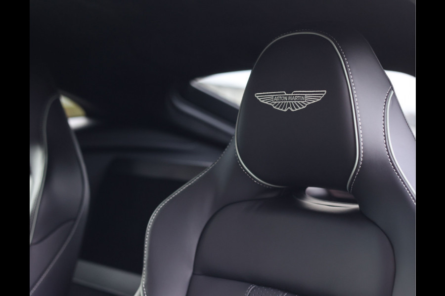 Aston Martin Vantage V8 | Malachite Green