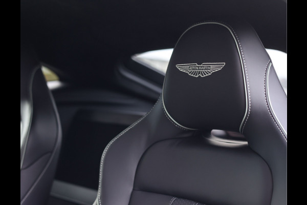 Aston Martin Vantage V8 | Malachite Green