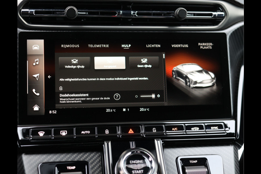 Aston Martin Vantage V8 | Malachite Green