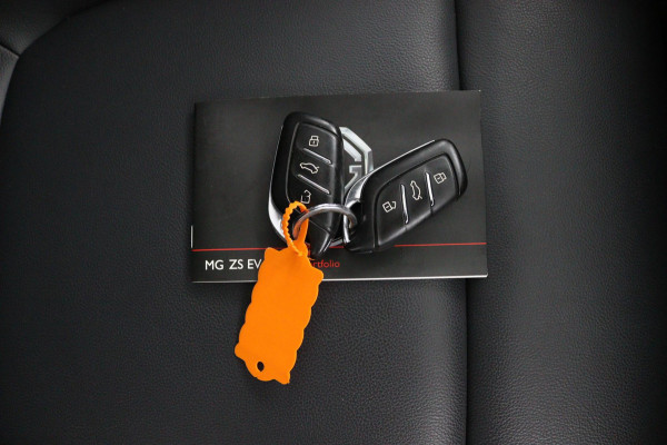MG Mg Zs EV Luxury 45 kWh*PANO*ECC*CAMERA*ACC*CARP