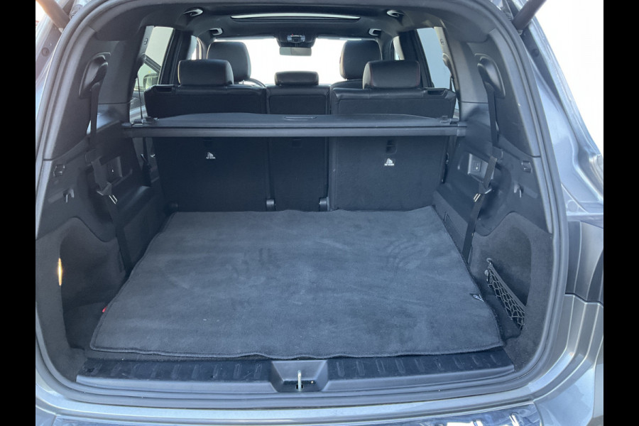 Mercedes-Benz Glb 7-Pers 200 Business Solution AMG 7p. Pano Memoryseats Trekhaak 7-Persoons