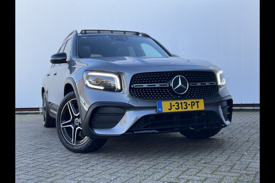 Mercedes-Benz Glb 7-Pers 200 Business Solution AMG 7p. Pano Memoryseats Trekhaak 7-Persoons