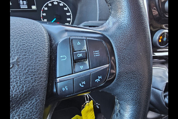 Ford Transit Custom 300 2.0 TDCI L2H1 Dubbele cabine | 2x Schuifdeur | Xenon | Trekhaak | Camera | PDC |