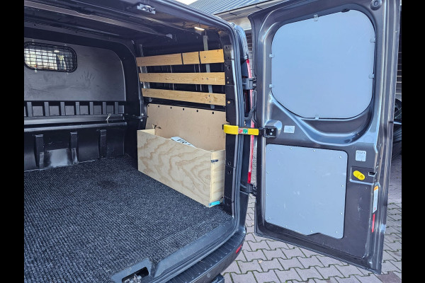 Ford Transit Custom 300 2.0 TDCI L2H1 Dubbele cabine | 2x Schuifdeur | Xenon | Trekhaak | Camera | PDC |