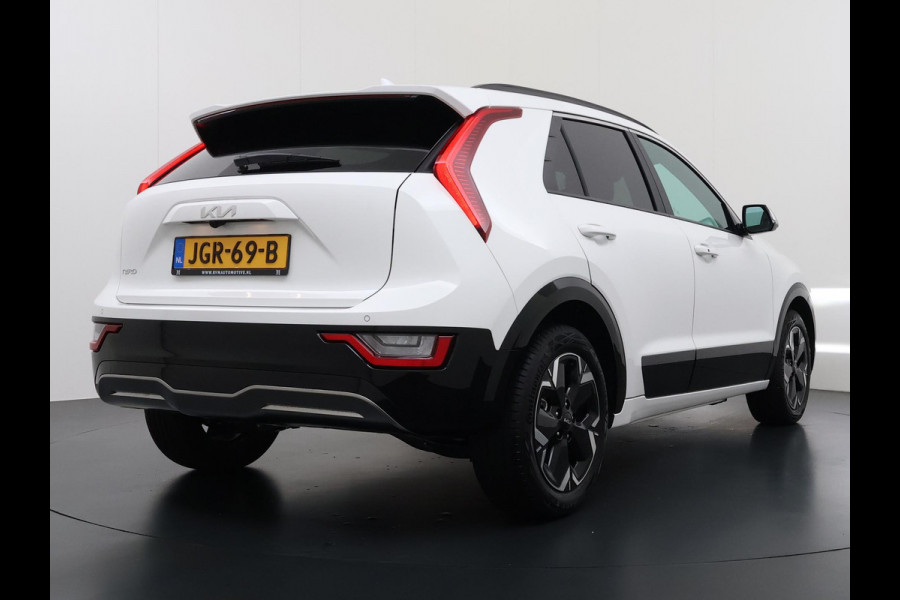 Kia Niro EV E-Niro Business 64kWh | BETREFT NIEUWE AUTO | VOLLEDIGE KIA GARANTIE VAN TOEPASSING| CAMERA| STOEL/ STUURVERWARMING| ADAP. CRUISE