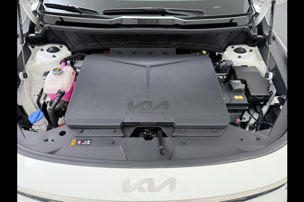 Kia Niro EV E-Niro Business 64kWh | BETREFT NIEUWE AUTO | VOLLEDIGE KIA GARANTIE VAN TOEPASSING| CAMERA| STOEL/ STUURVERWARMING| ADAP. CRUISE