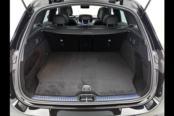 Mercedes-Benz GLC 400e 4MATIC Sport Edition | Techniekpakket met Airmatic | Nightpakket | AMG Premium Plus | Rijassistentiepakket Plus | DISTRONIC PLUS | Winter pakket | EASY PACK achterklep |