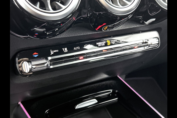 Mercedes-Benz EQB 250+ Business Solution 71 kWh | Widescreen display | Extra USB-poorten | EASY PACK achterklep | Sfeerverlichting | Parkeerpakket met achteruitrijcamera | Stoelverwarming voor |