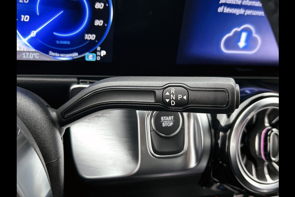 Mercedes-Benz EQB 250+ Business Solution 71 kWh | Widescreen display | Extra USB-poorten | EASY PACK achterklep | Sfeerverlichting | Parkeerpakket met achteruitrijcamera | Stoelverwarming voor |