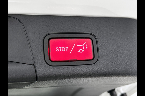 Mercedes-Benz EQB 250+ Business Solution 71 kWh | Widescreen display | Extra USB-poorten | EASY PACK achterklep | Sfeerverlichting | Parkeerpakket met achteruitrijcamera | Stoelverwarming voor |