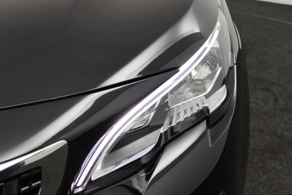 Peugeot 3008 1.2 PureTech Blue*ECC*HAAK*NAVI*CAM*CARPLAY