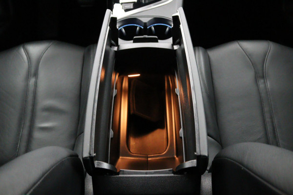 Peugeot 3008 1.2 PureTech Blue*ECC*HAAK*NAVI*CAM*CARPLAY