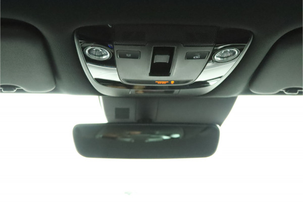 Kia Sportage 1.6 T-GDi Hybrid GT-Line Automaat Apple Carplay/Android Auto - Cruise Control - Dodehoekdetectie - Panoramadak -Stoel/Stuurverwarming - Fabrieksgarantie tot 06-2031