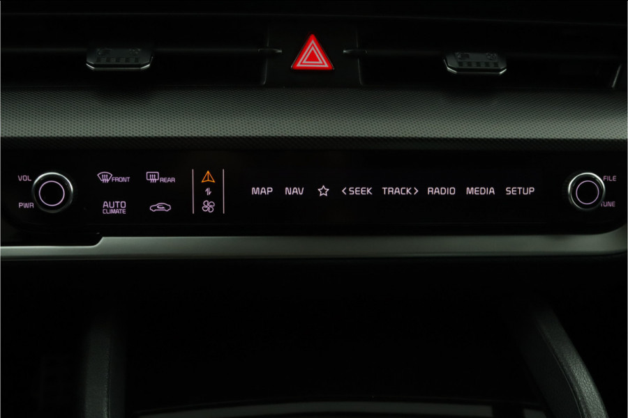 Kia Sportage 1.6 T-GDi Hybrid GT-Line Automaat Apple Carplay/Android Auto - Cruise Control - Dodehoekdetectie - Panoramadak -Stoel/Stuurverwarming - Fabrieksgarantie tot 06-2031