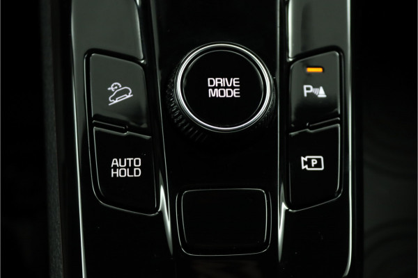Kia Sportage 1.6 T-GDi Hybrid GT-Line Automaat Apple Carplay/Android Auto - Cruise Control - Dodehoekdetectie - Panoramadak -Stoel/Stuurverwarming - Fabrieksgarantie tot 06-2031