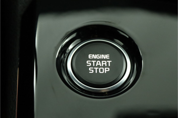 Kia Sportage 1.6 T-GDi Hybrid GT-Line Automaat Apple Carplay/Android Auto - Cruise Control - Dodehoekdetectie - Panoramadak -Stoel/Stuurverwarming - Fabrieksgarantie tot 06-2031