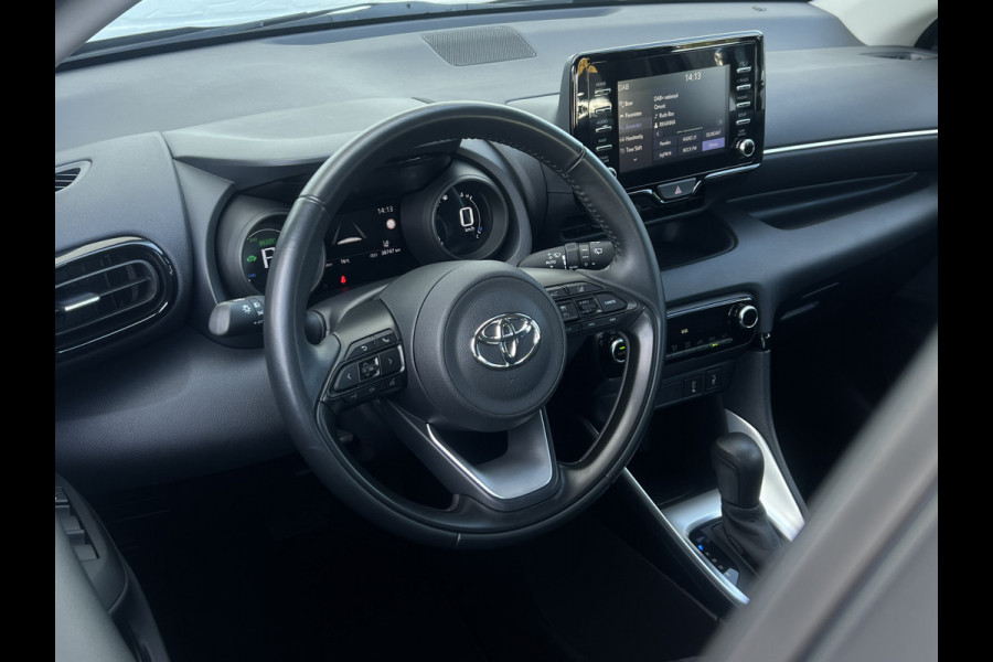 Toyota Yaris 1.5 Hybrid Dynamic | Camera | Carplay | DAB | LED | 16 inch