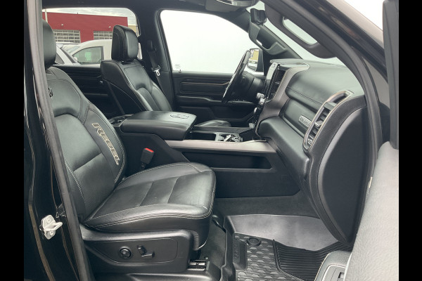 Dodge Ram 1500 5.7 V8 4x4 Crew Cab REBEL Pano HUD HK Full-Screen Leer 360Cam BOMVOL!