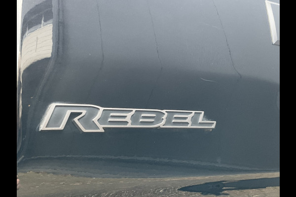 Dodge Ram 1500 5.7 V8 4x4 Crew Cab REBEL Pano HUD HK Full-Screen Leer 360Cam BOMVOL!