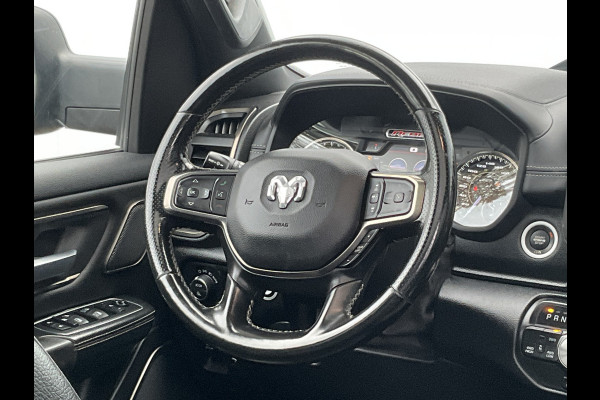 Dodge Ram 1500 5.7 V8 4x4 Crew Cab REBEL Pano HUD HK Full-Screen Leer 360Cam BOMVOL!