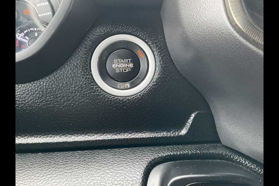 Dodge Ram 1500 5.7 V8 4x4 Crew Cab REBEL Pano HUD HK Full-Screen Leer 360Cam BOMVOL!