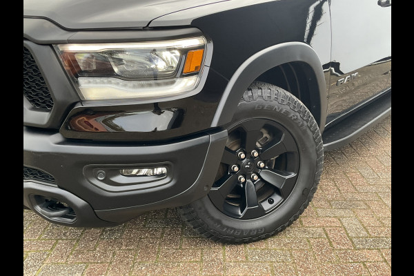 Dodge Ram 1500 5.7 V8 4x4 Crew Cab REBEL Pano HUD HK Full-Screen Leer 360Cam BOMVOL!
