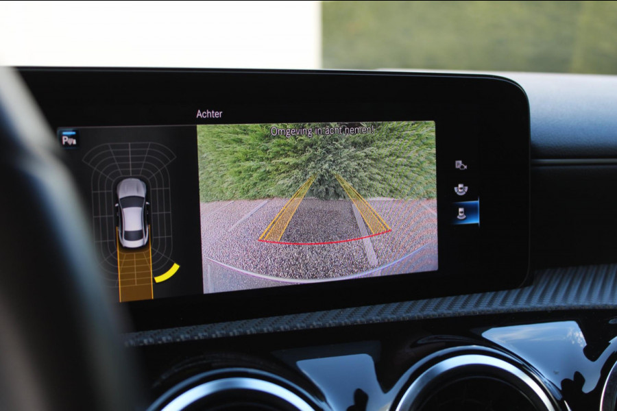 Mercedes-Benz CLA-Klasse 180 Business Solution 1eEigenaar