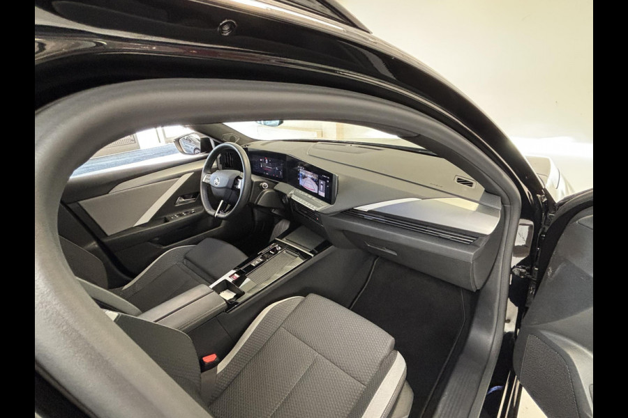 Opel Astra Sports Tourer 1.2 Turbo Hybrid Business Edition Automaat | Navigatie | Adaptive cruise control | Android auto / Apple carplay  | Stoelverwarming