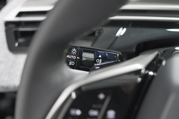 Peugeot 3008 Hybrid 145 e-DCS6 GT | Elektrische Kofferklep | Camera | Adaptieve Cruise Control | Apple CarPlay