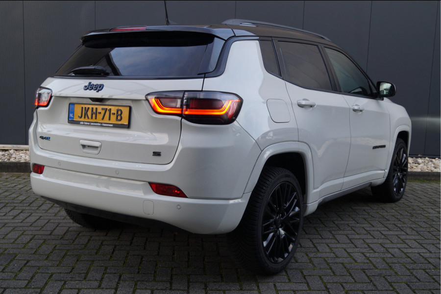 Jeep Compass 4xe 240 Plug-in Hybrid Electric S | Winterpack