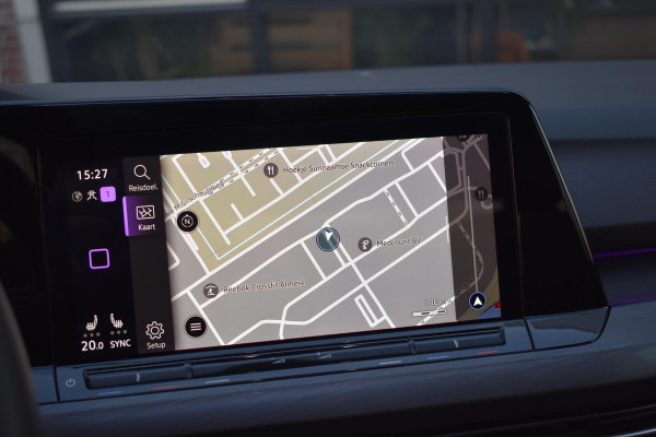 Volkswagen Golf 1.5 TSI R-Line Pano Sfeer Lane Elekstoel. Massage