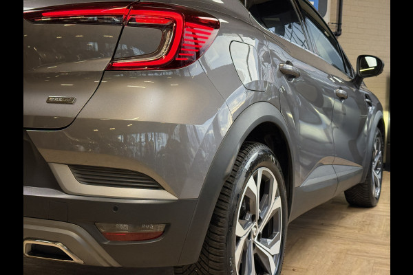 Renault Captur 1.3 TCe 160 R.S.Line | VERKOCHT! Groot Navi | Trekhaak |18 " | Camera | Stoelverwarming | PDC V+A | 100% Dealer onderhouden!