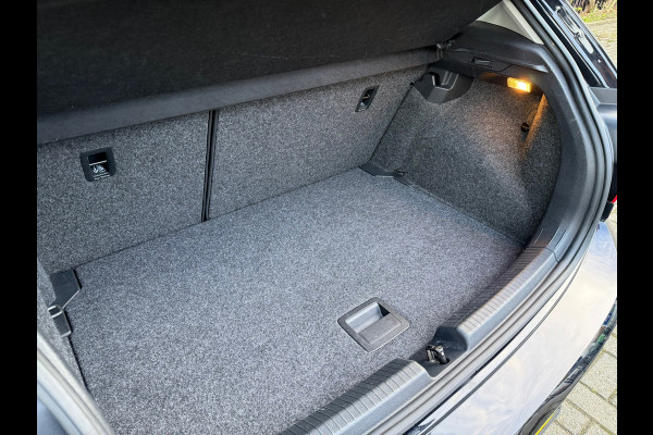 Volkswagen Polo 1.0 TSI Comfortline Business - Automaat - Navi - Airco - Cruise