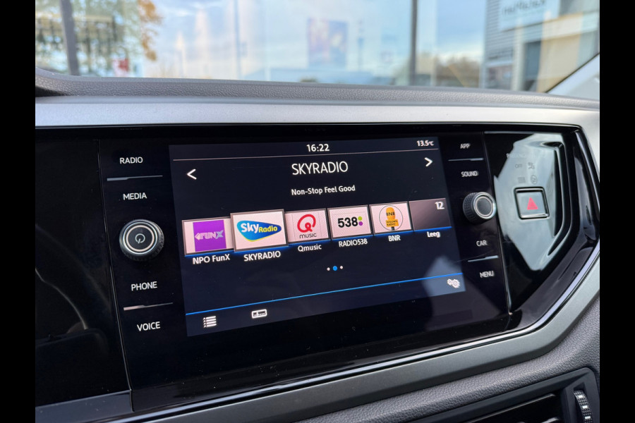 Volkswagen Polo 1.0 TSI Comfortline Business - Automaat - Navi - Airco - Cruise