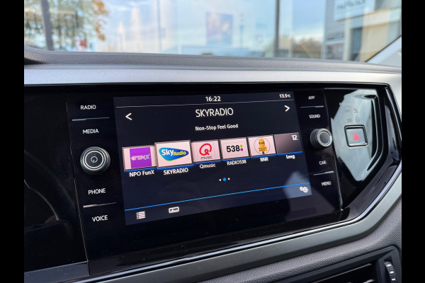 Volkswagen Polo 1.0 TSI Comfortline Business - Automaat - Navi - Airco - Cruise