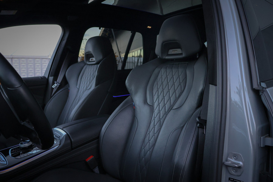 BMW X5 XDrive 50e | SKYLOUNGE | M SPORTSTOELEN | MASSAGE | STOELVERKOELING & VERWARMING | BOWERS & WILKINS | SFEERVERLICHTING | 360 CAM