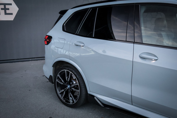 BMW X5 XDrive 50e | SKYLOUNGE | M SPORTSTOELEN | MASSAGE | STOELVERKOELING & VERWARMING | BOWERS & WILKINS | SFEERVERLICHTING | 360 CAM