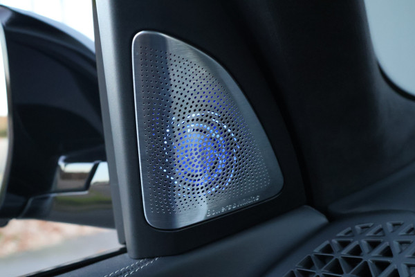 BMW X5 XDrive 50e | SKYLOUNGE | M SPORTSTOELEN | MASSAGE | STOELVERKOELING & VERWARMING | BOWERS & WILKINS | SFEERVERLICHTING | 360 CAM