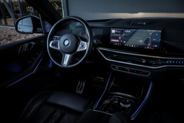 BMW X5 XDrive 50e | SKYLOUNGE | M SPORTSTOELEN | MASSAGE | STOELVERKOELING & VERWARMING | BOWERS & WILKINS | SFEERVERLICHTING | 360 CAM