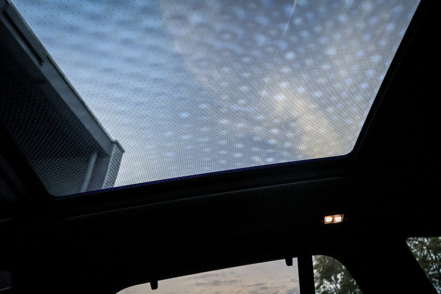 BMW X5 XDrive 50e | SKYLOUNGE | M SPORTSTOELEN | MASSAGE | STOELVERKOELING & VERWARMING | BOWERS & WILKINS | SFEERVERLICHTING | 360 CAM
