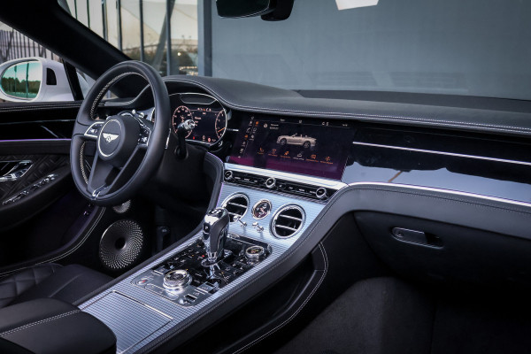 Bentley Continental GTC 4.0 V8 | CARBON | SPORTUITLAAT | STOELVERWARMING & VERKOELING | MASSAGE | ADAPTIVE CRUISE | DEALER ONDERHOUDEN | 360 CAMERA |